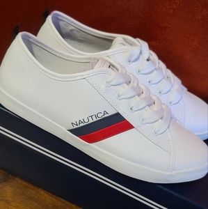 Shoes Nautica size 7.5  White